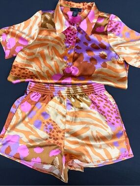 House Of Harlow 1960 Orange/Brown Patterned Lounge Short Set Size XS